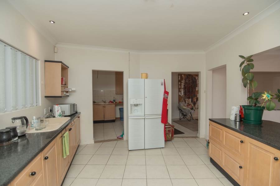 4 Bedroom Property for Sale in Humewood Eastern Cape